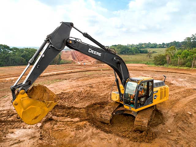 John Deere passa a oferecer máquinas de construção classificadas por versões de desempenho