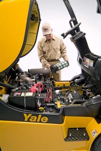 Preserve a vida útil de suas empilhadeiras com manutenção preventiva e peças genuínas