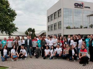 Banco CNH Industrial e New Holland promovem projeto de desenvolvimento pessoal e profissional para adolescentes
