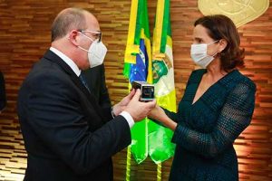 TEVX Higer assina acordo para instalar fábrica no Nordeste