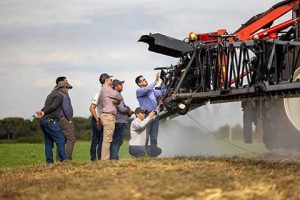 Para otimizar o uso dos seus equipamentos no campo, HORSCH oferece programa completo de treinamentos
