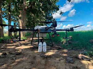 Aplicações com drone rendem até 12 hectares por hora e representam um novo mercado no meio Agro