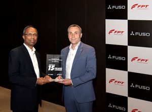 FPT INDUSTRIAL E MITSUBISHI FUSO COMEMORAM PARCERIA DE 15 ANOS