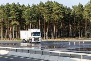 ZF apresenta soluções de sistemas autônomos para transporte comercial, de pátios logísticos a rodovias