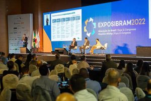 Especialistas discutem melhores formas de lidar com os rejeitos de mineração e a segurança das barragens