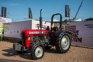 Massey Ferguson lança edição especial do trator MF 35x