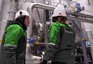 Valmet oferece soluções integradas de automação e serviços para válvulas e controladores de fluxo para variadas indústrias de processo