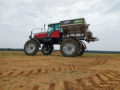 Transformação de autopropelido em distribuidor será apresentada na Dinetec 2023