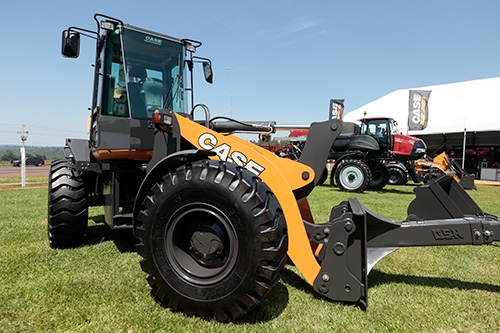 CASE Construction Equipment inicia temporada de feiras em 2023 no Show Rural Coopavel