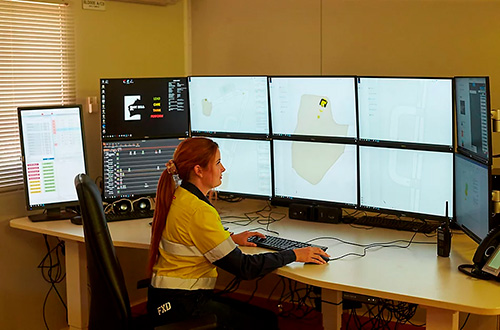 Epiroc automatiza caminhões de diversos fabricantes no maior projeto de mina autônoma do mundo