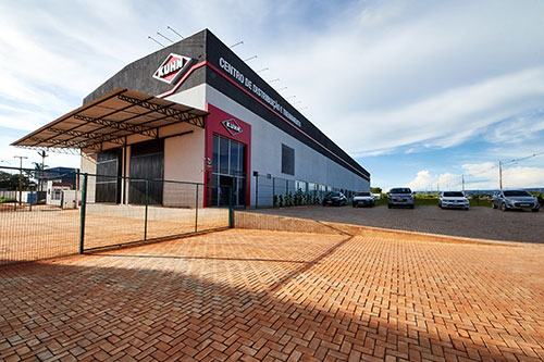 Kuhn inaugura novo centro de distribuição e treinamentos em Palmas (TO)