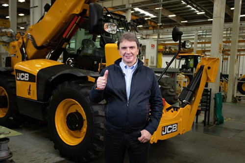 Reginaldo Leme entra para a família JCB