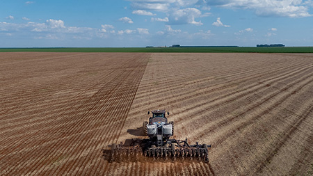 Valtra lança soluções para agricultura de precisão
