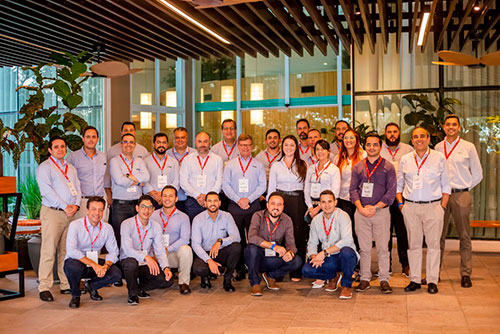 Grupo Manitou reúne distribuidores de Construção e reafirma compromisso com o desenvolvimento do setor