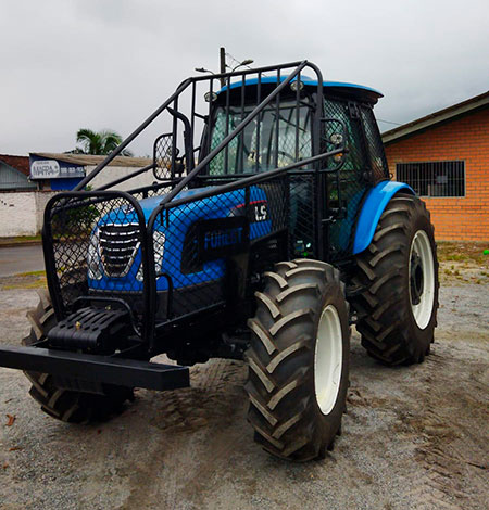 Ls Tractor Lança Versão Plus Florestal