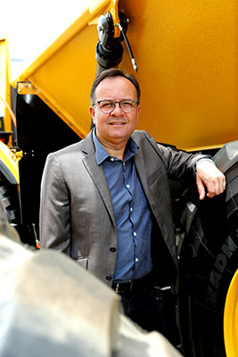 Tracbel apresenta caminhão articulado voltado para aplicações no agronegócio