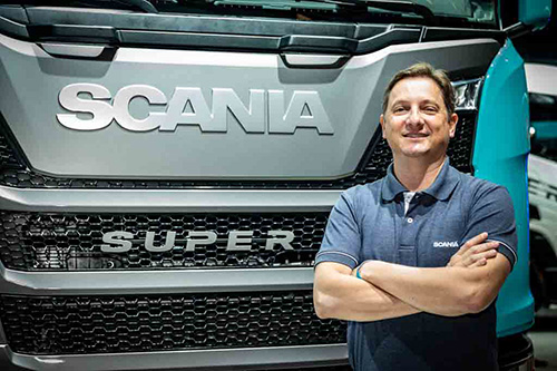 Scania comemora 66 anos de Brasil e fãs da marca ganham presente