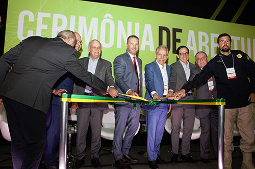 "Liguem as máquinas"