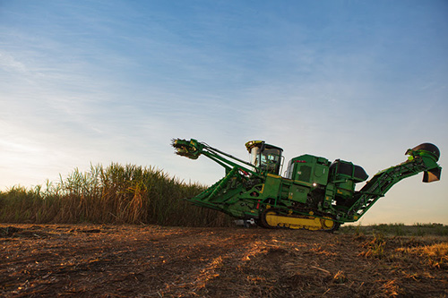 John Deere lança linha de crédito verde e oferece diagnóstico de área gratuito para produtores rurais durante a 28ª Agrishow