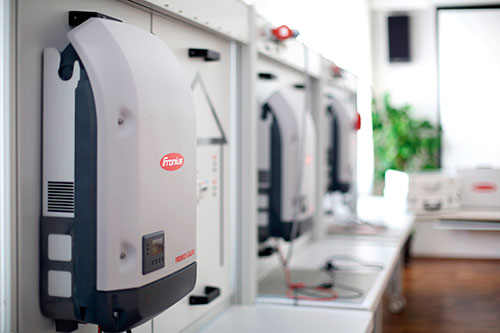 Usinas de energia solar podem durar décadas 