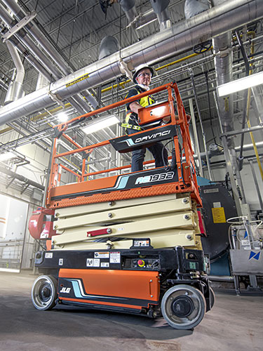 JLG LANÇA A TESOURA TOTALMENTE ELÉTRICA DAVINCI™ 