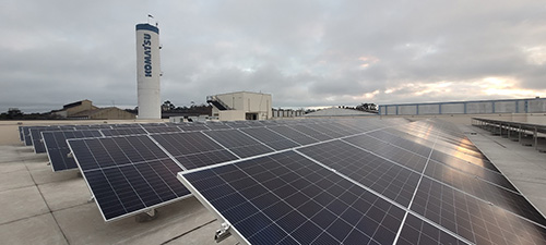 Komatsu inaugura fazenda solar e já supera em 2023 meta da companhia de redução de CO2 prevista para 2024