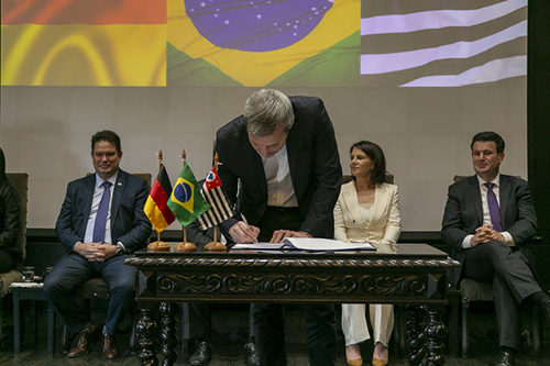 Siemens firma Acordo Ambiental São Paulo com o governo em busca de liderança na agenda climática