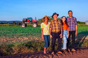 Com histórias reais, Massey Ferguson mostra como tecnologia transformou produção agrícola