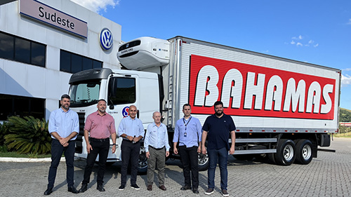 CAMINHÕES VW SÃO ENTREGUES AO GRUPO BAHAMAS DE SUPERMERCADOS
