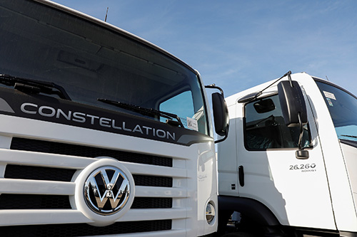 Solar Coca-Cola investe em mais de 120 novos caminhões Volkswagen