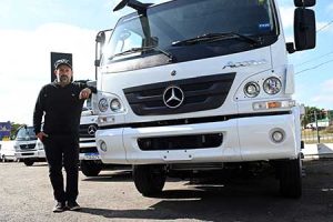 Mercedes-Benz comemora 20 anos dos caminhões Accelo no mercado brasileiro