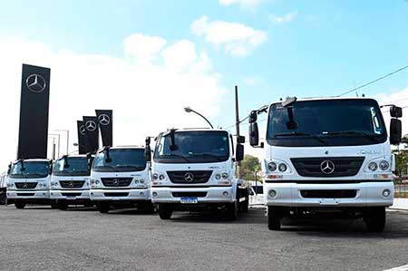 Mercedes-Benz comemora 20 anos dos caminhões Accelo no mercado brasileiro