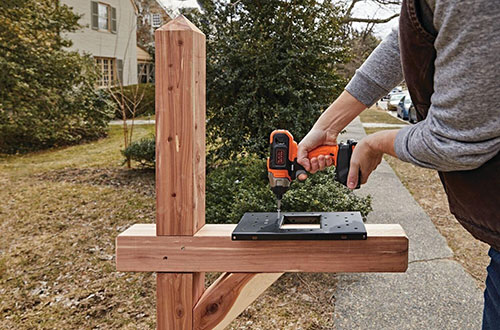 BLACK+DECKER lança serra tico-tico e parafusadeira de impacto com bateria intercambiável