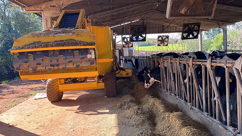 Mepel apresenta novas tecnologias para pecuária leiteira