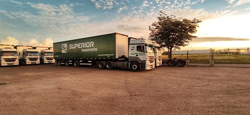 Com Serviço Dedicado Mercedes-Benz, Superior Transportes ganha em disponilidade e economia com sua frota de caminhões