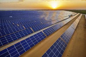 Fonte solar chega a 45 gigawatts no Brasil e ultrapassa R$ 211,7 bilhões de investimentos acumulados, segundo ABSOLAR