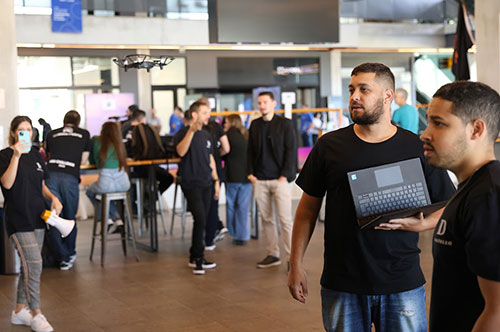 Time Minerva vence ABII Challenge, desafio inédio que reuniu empresas e universidades em disputa de tecnologia