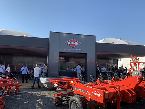 Saldo positivo e lançamento para a agricultura familiar marcaram participação da Kuhn na Expointer