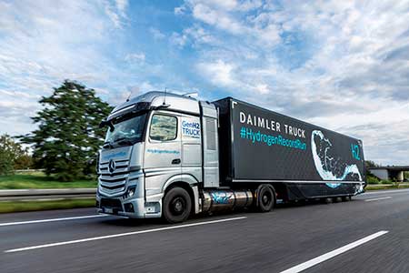 Daimler Truck #HydrogenRecordRun – o caminhão Mercedes-Benz GenH2 ultrapassa a marca de 1.000 km com um abastecimento de hidrogênio líquido