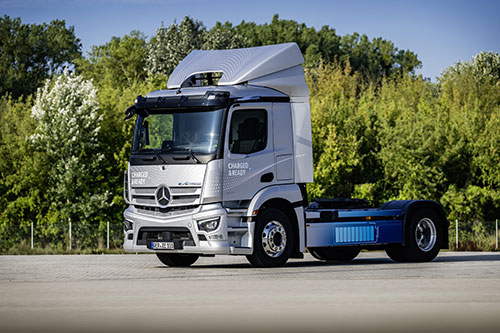 Chile é o primeiro país da América Latina a receber os caminhões elétricos Mercedes-Benz eActros e FUSO Next Generation