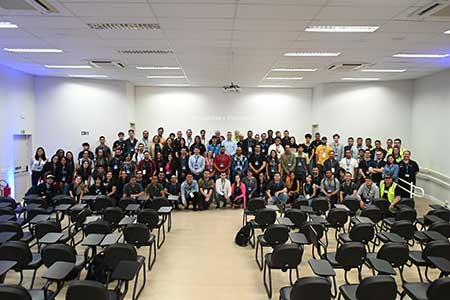 ZF realiza eventos presenciais voltados a universitários e jovens profissionais