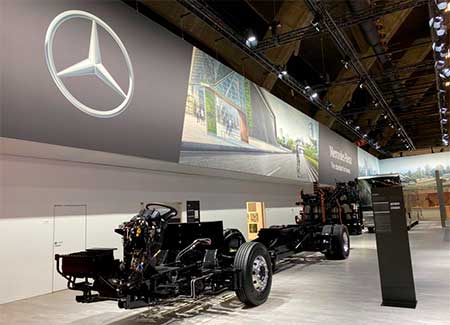 Ônibus elétrico brasileiro da Mercedes-Benz faz sua estreia europeia na Busworld