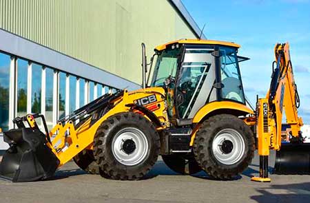 Edição Platinum comemora 70 anos de inovação em retroescavadeiras JCB