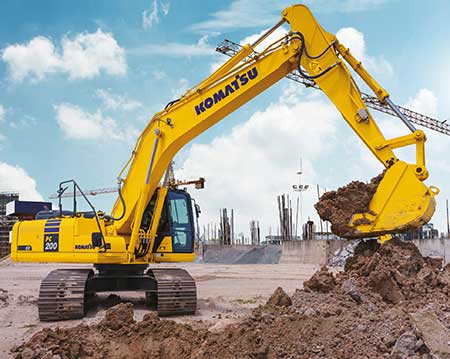 Komatsu lança duas escavadeiras hidráulicas, de 20 e 36 toneladas, com diferenciais importantes para o mercado