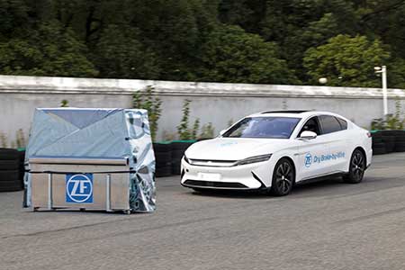 ZF apresenta Brake-by-Wire do futuro, sistema de freios puramente elétrico para veículos definidos por software