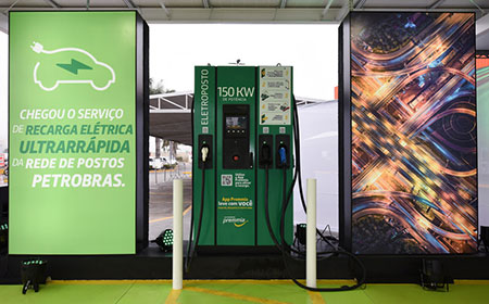 Vibra expande rede de eletropostos de alta potência e corredor de eletromobilidade já chega a cinco estados