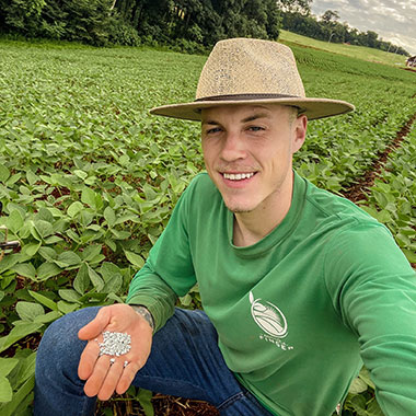 Boro granulado com liberação inteligente faz a diferença em lavouras de soja e milho