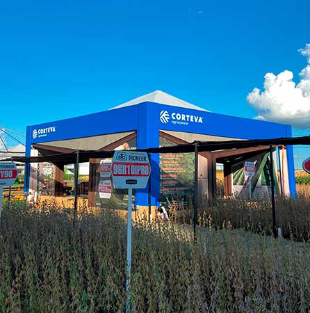 Soluções em sementes com biotecnologia, defensivos e produtos biológicos voltados à impulsionar a agricultura são apresentadas pela Corteva Agriscience na 34º Safratec, em Floresta (PR)