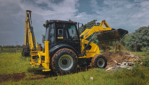 Grupo Manitou lança manipulador telescópico de 5 toneladas e apresenta a marca GEHL na Agrishow 2024