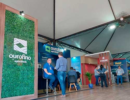 Ourofino Agrociência destaca seu portfólio de produtos na Agrishow 2024